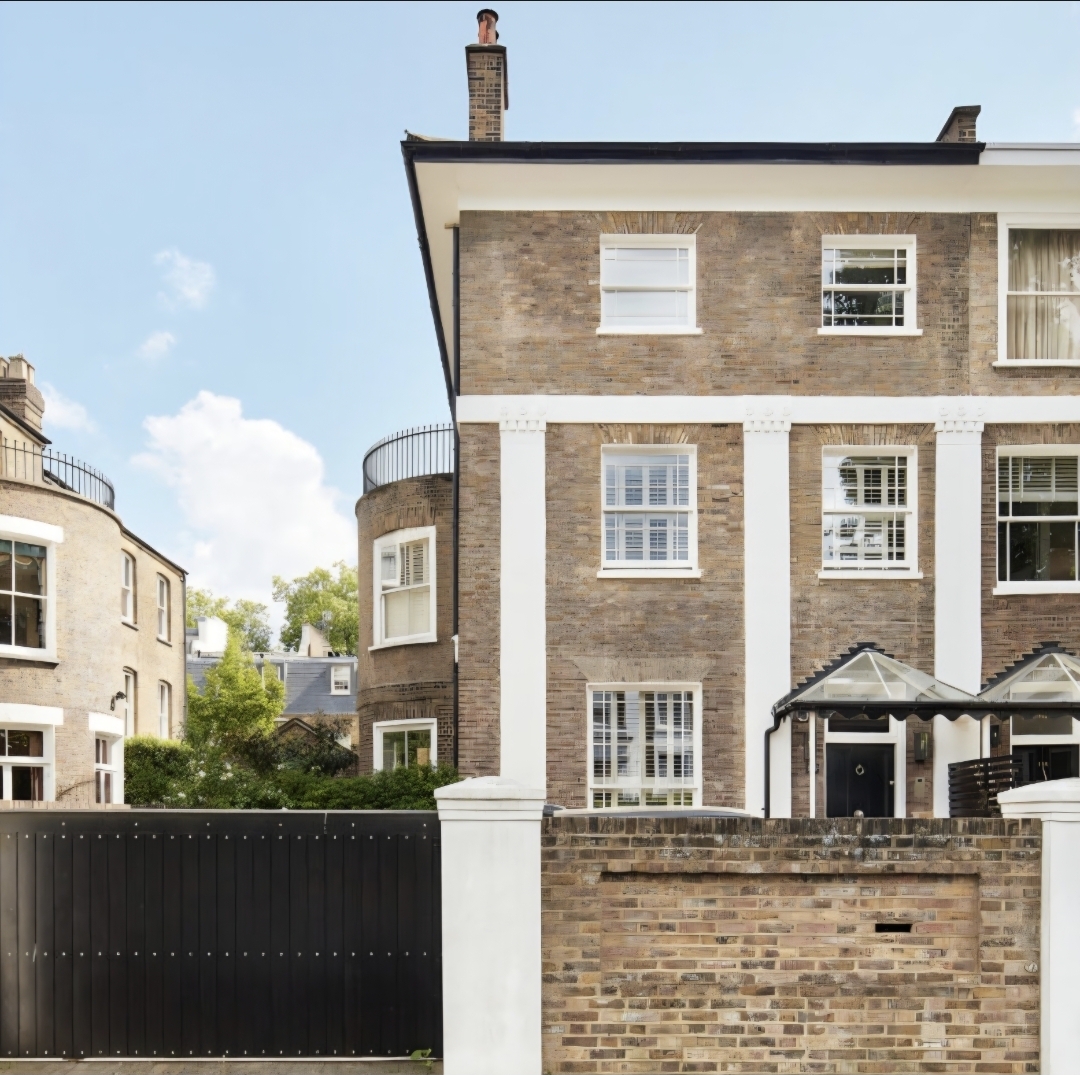 Wetherby Gardens SW5